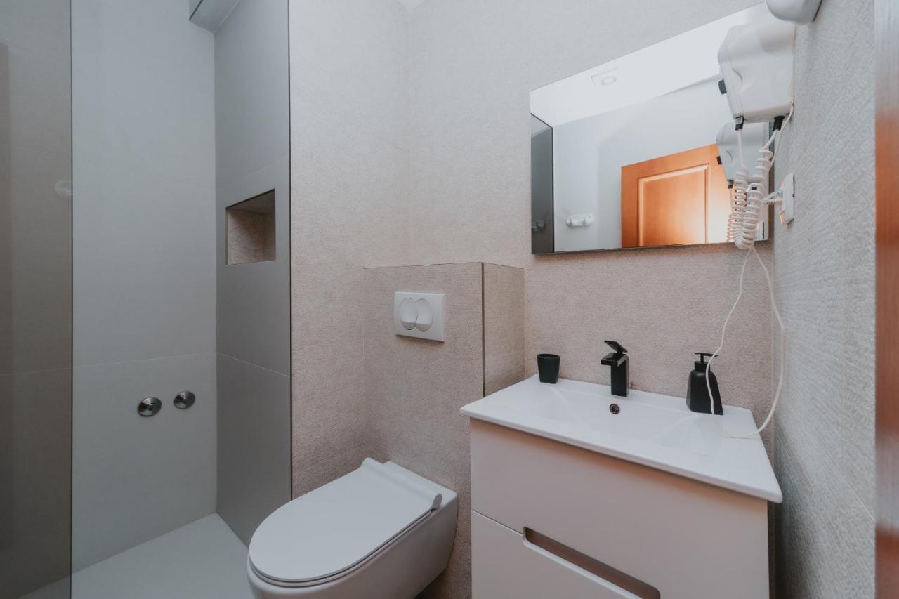 Mali Hotel Porat Budva Bilik gambar