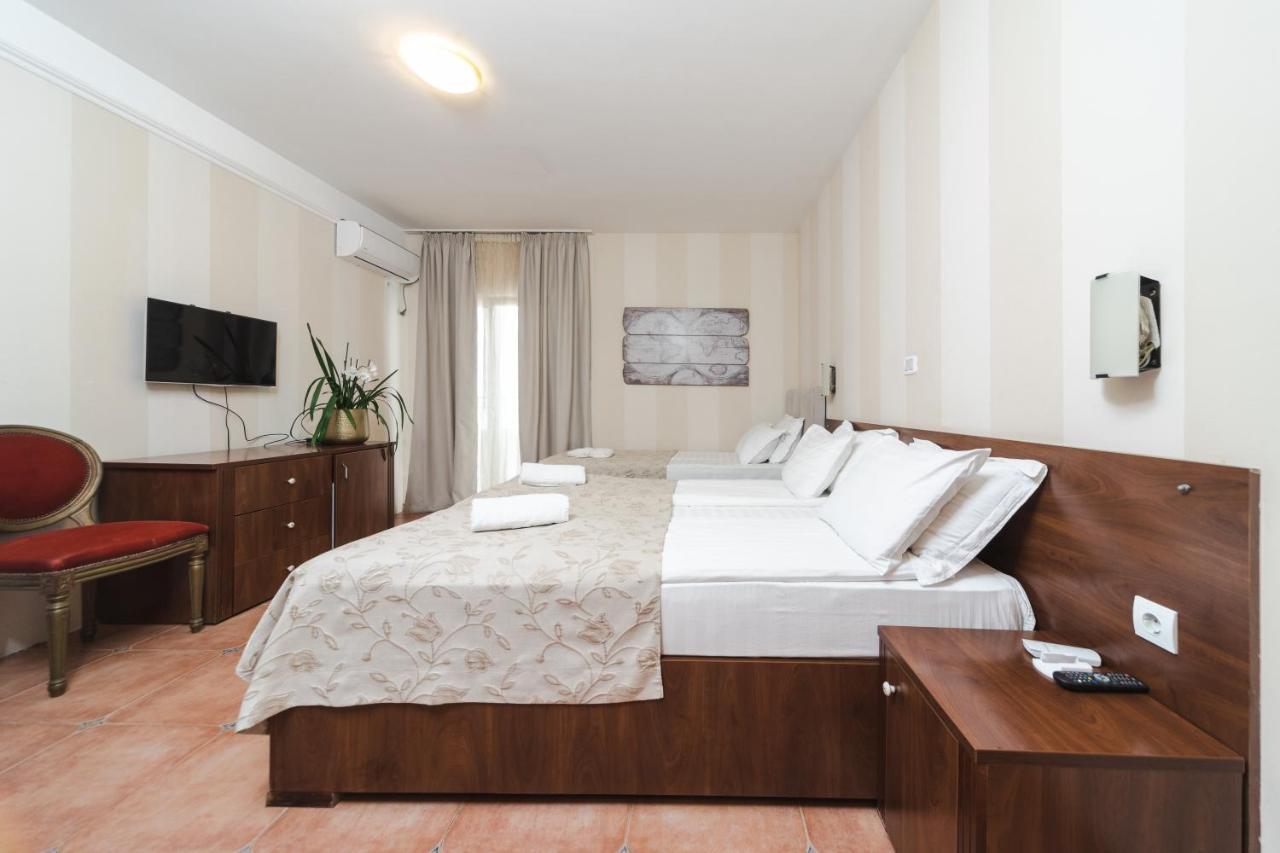 Mali Hotel Porat Budva Bilik gambar