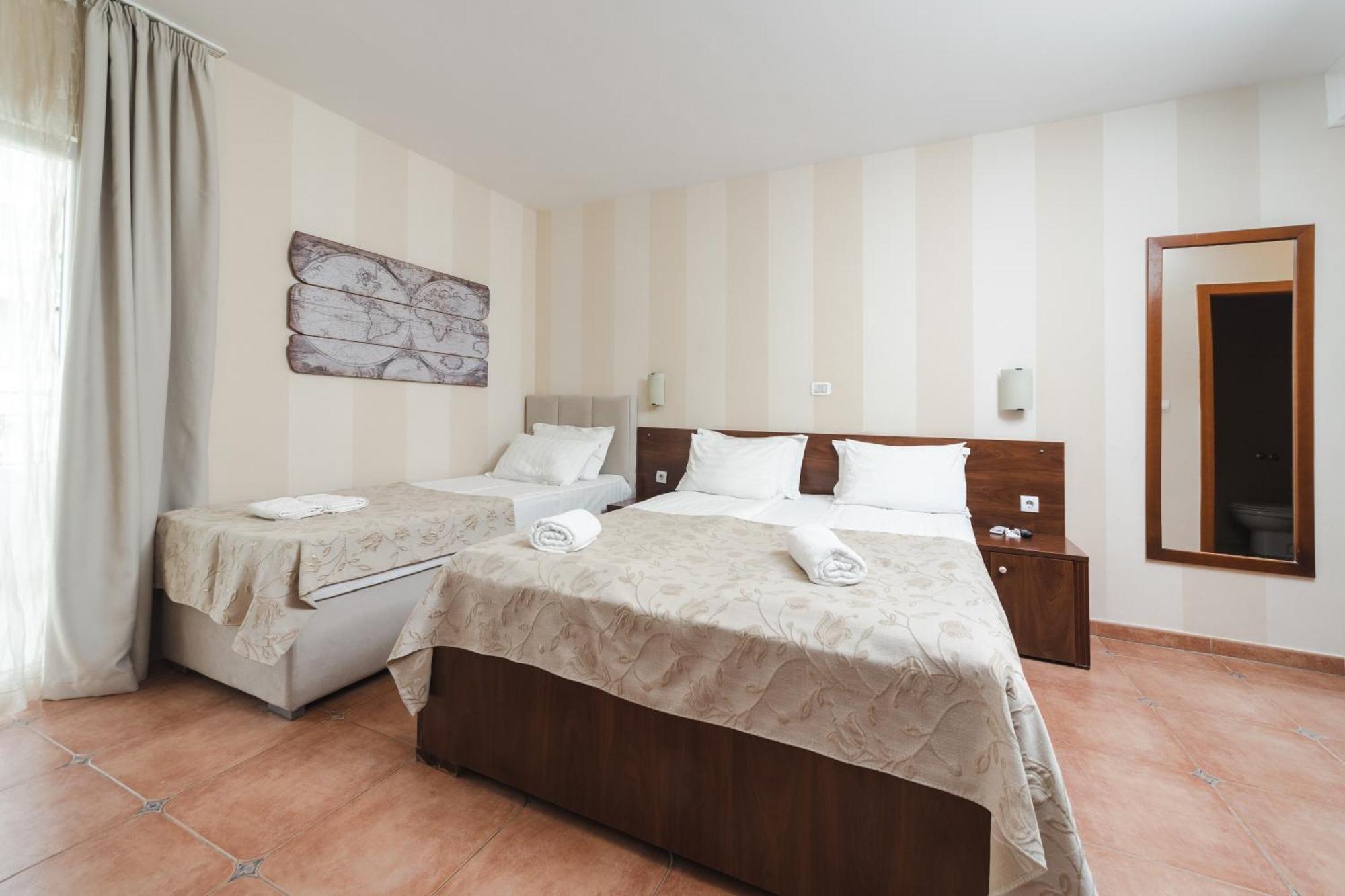Mali Hotel Porat Budva Bilik gambar