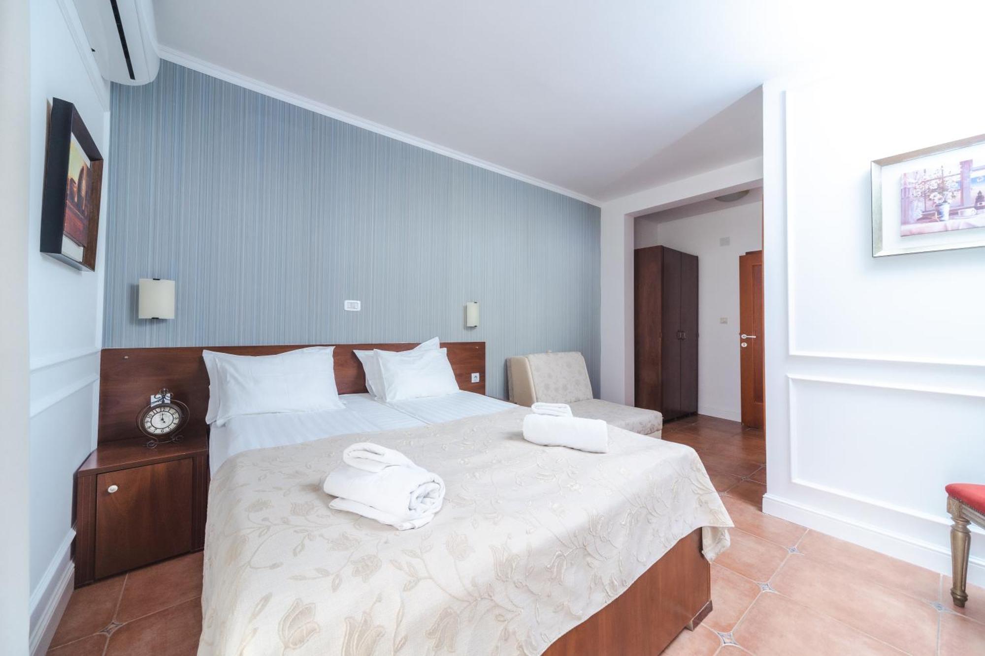 Mali Hotel Porat Budva Bilik gambar